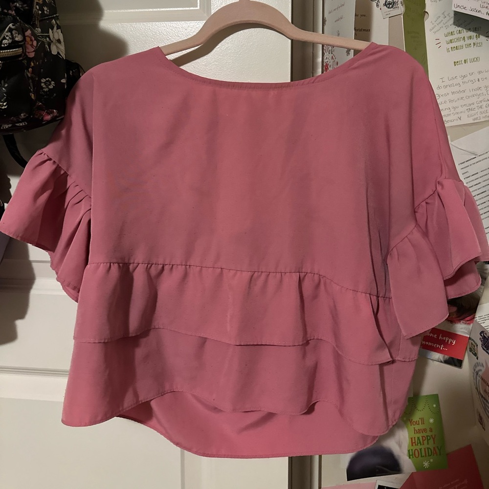 Brand(Shien), cute pink flowy shirt🩷